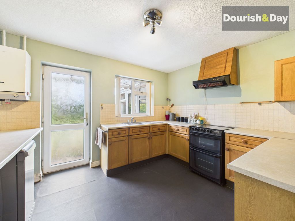 2 bed detached bungalow for saleParker Bowles Drive, Market Drayton TF9 photo 3