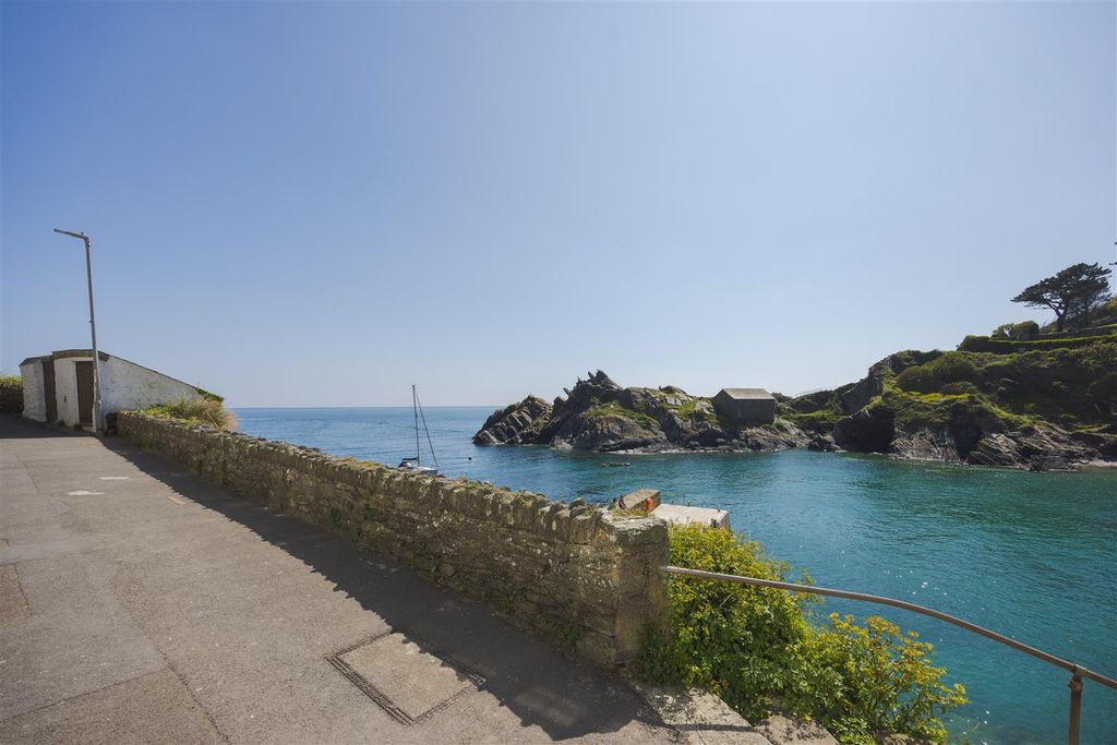 Additional image 44 of 4 bed detached house for saleThe Warren, Polperro, Looe PL13