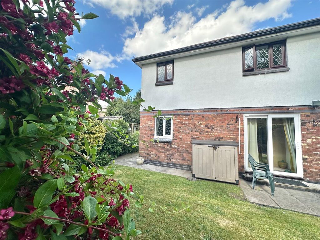 Additional image 17 of 2 bed flat for saleYew Tree Drive, Nantwich, Cheshire CW5