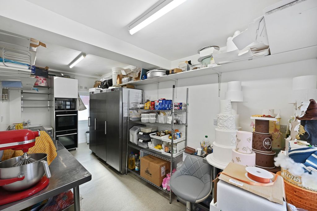 Additional image 12 of 5 bed semi-detached house for saleBelvue Road, Northolt UB5