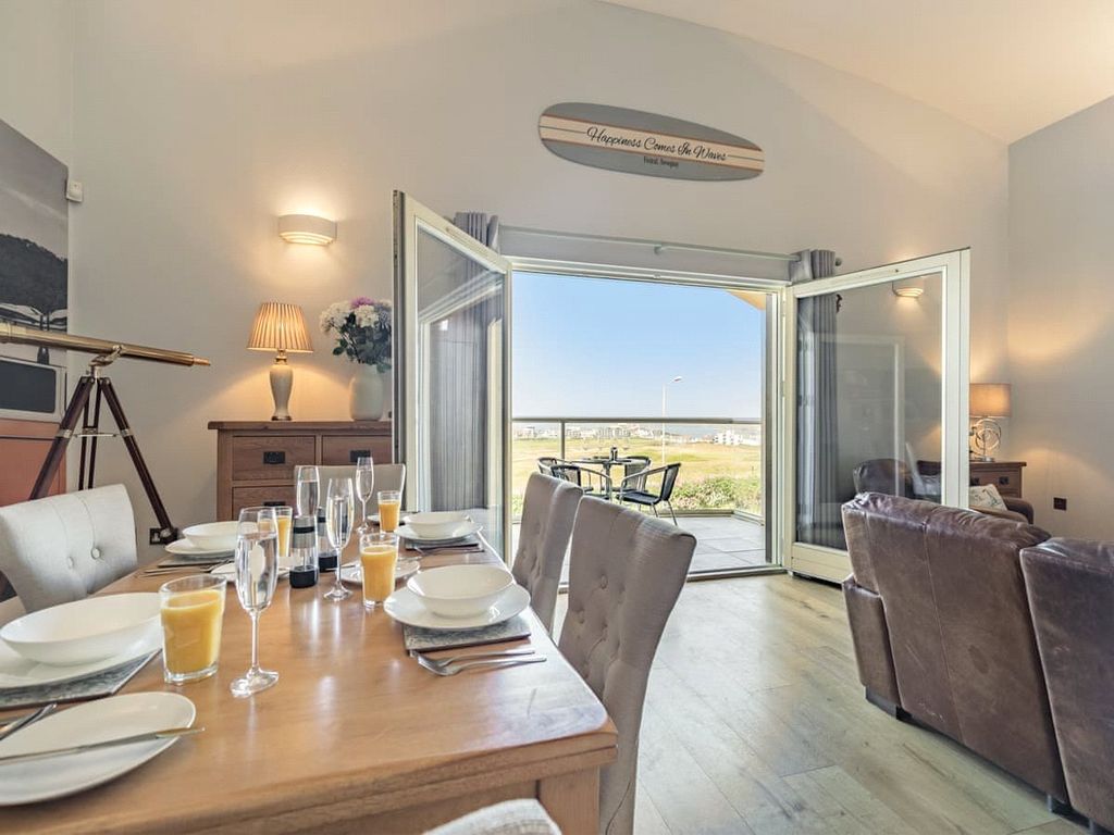 Additional image 11 of 2 bed flat for salePentire Road, Newquay, Cornwall TR7