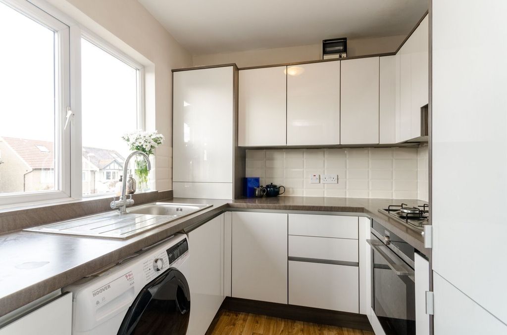 Additional image 8 of 3 bed maisonette for saleWestbury Road, New Malden KT3