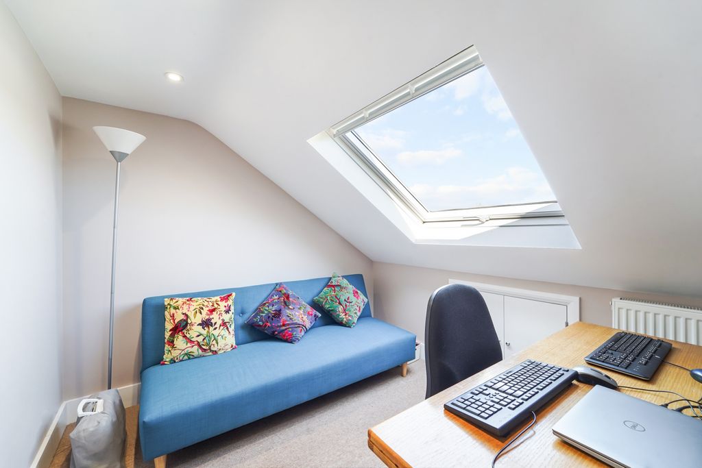 Additional image 15 of 5 bed semi-detached house for saleHillcross Avenue, Morden SM4