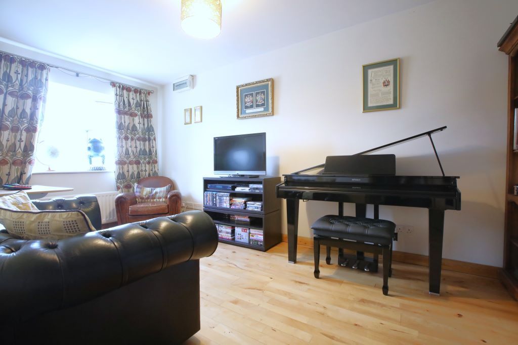Additional image 10 of 5 bed detached house for saleDulwich Close, Newport Pagnell MK16