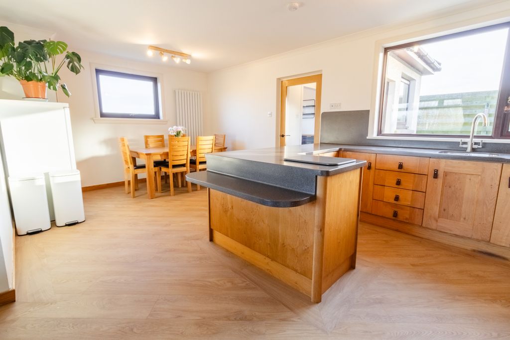 Additional image 2 of 4 bed detached house for saleRossie Braes, Montrose DD10