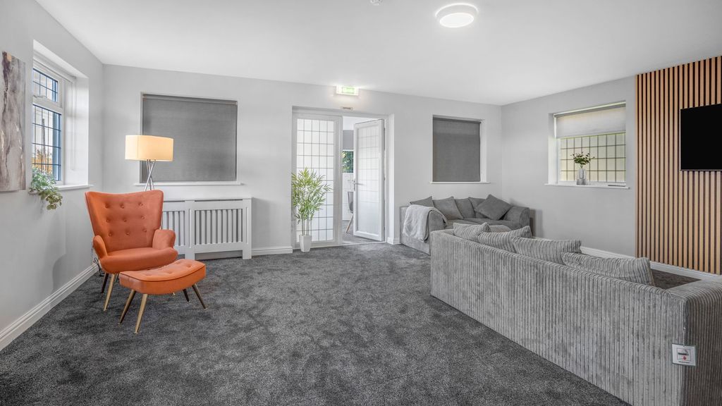 Additional image 3 of 5 bed detached house for saleLutterworth Road, Nuneaton CV11