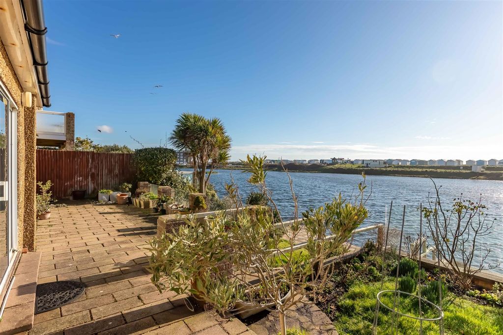 Additional image 23 of 3 bed detached house for saleBrighton Road, Lancing BN15