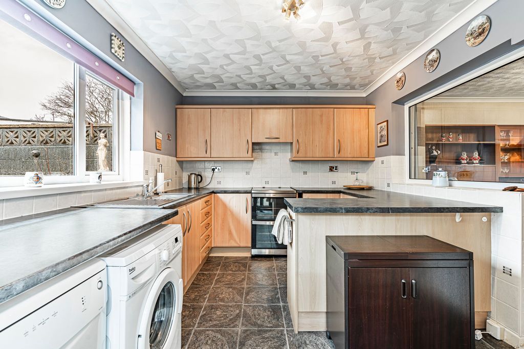 Additional image 16 of 4 bed semi-detached house for saleWhiterock Drive, Pontypridd CF37