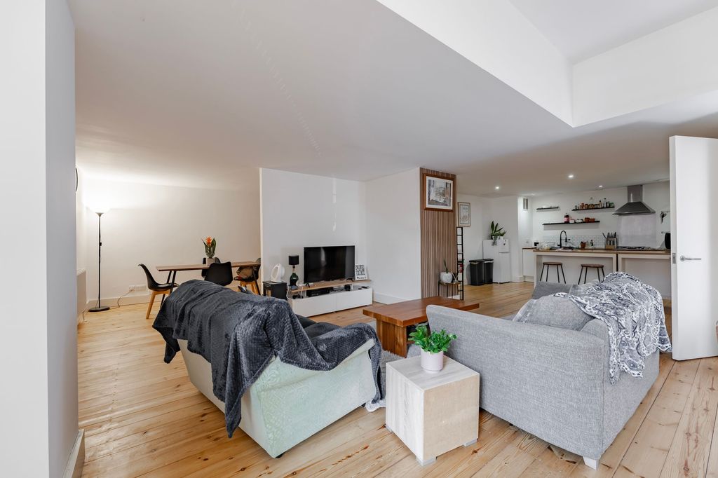 2 bed flat for saleKerrison Road, Norwich NR1 photo 4