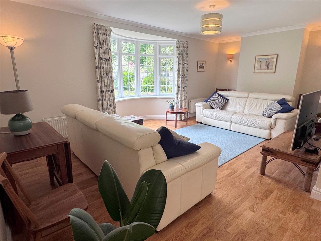 Additional image 7 of 5 bed detached house for saleAndover Road, Newbury RG14