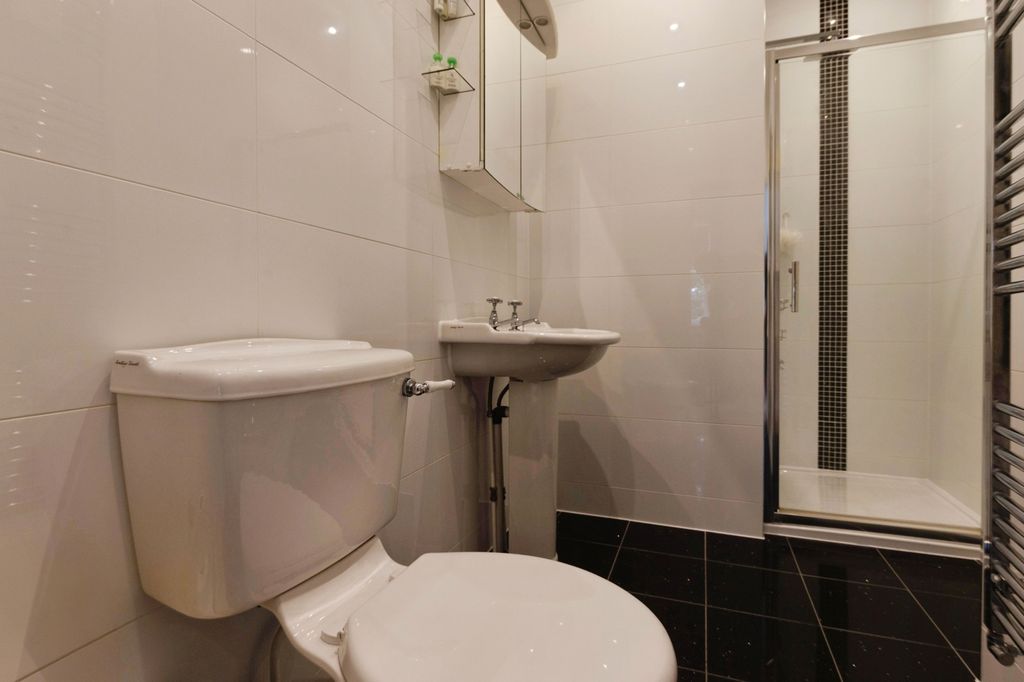 Additional image 7 of 2 bed terraced house for saleHigh Street, Ongar, Essex CM5