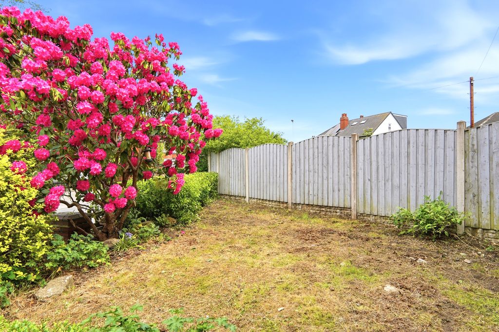 Additional image 16 of 3 bed semi-detached house for saleCopgrove Road, Leeds LS8