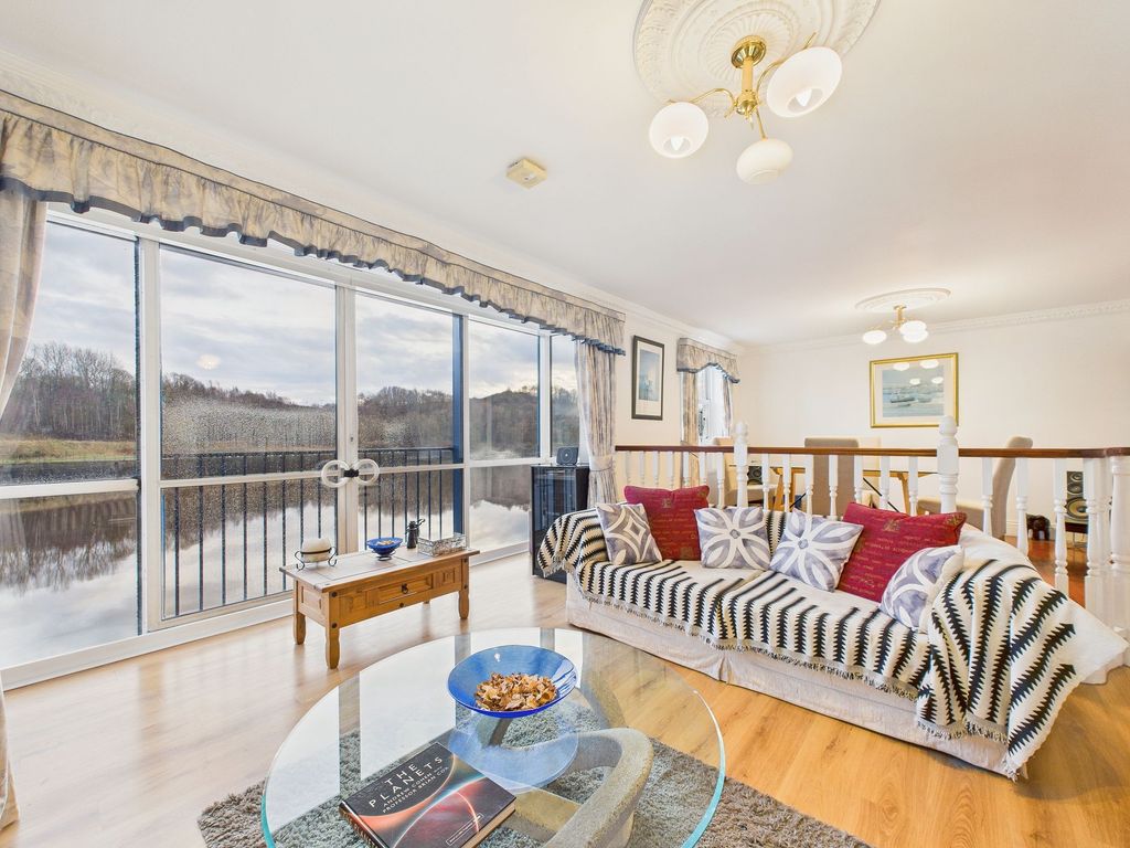 Additional image 7 of 2 bed flat for saleChandlers Quay, St Peters Basin, Newcastle Upon Tyne NE6