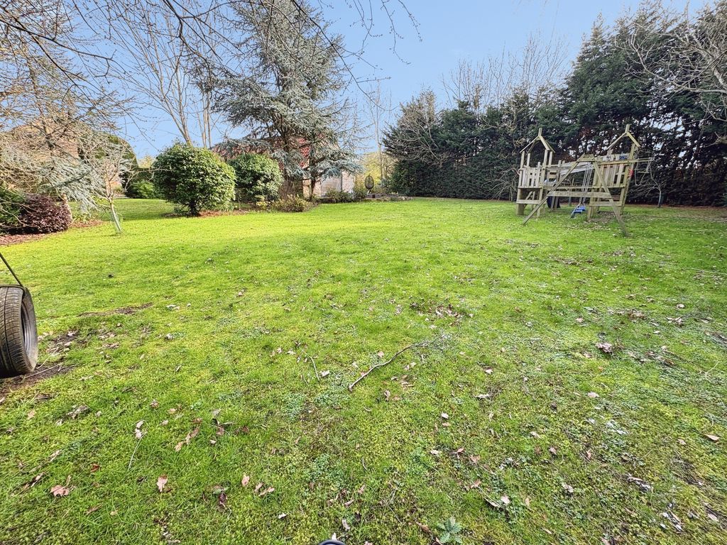 Additional image 12 of 4 bed farmhouse for saleWhitehouse Farm, Newcastle Upon Tyne NE12
