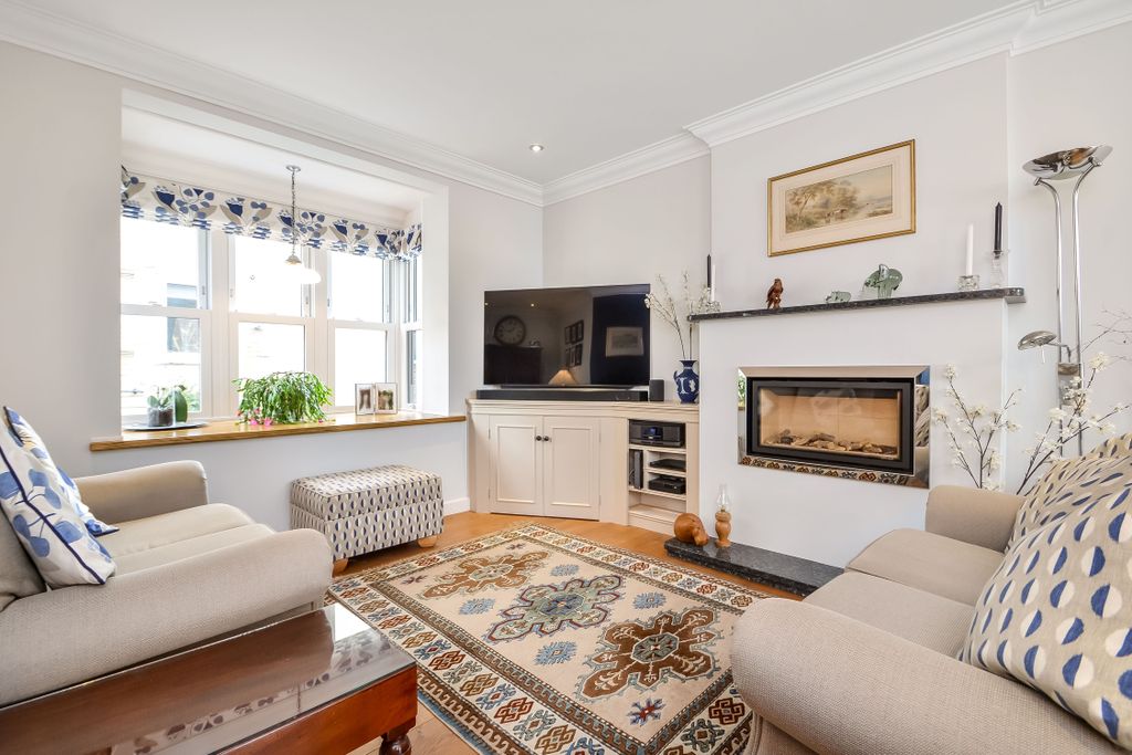 Additional image 5 of 4 bed town house for saleOld Portsmouth, Hampshire PO1