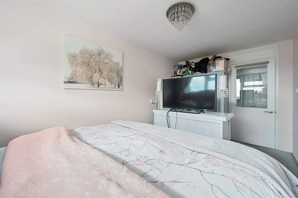 Additional image 10 of 2 bed flat for saleBeach Croft, Lancing, West Sussex BN15