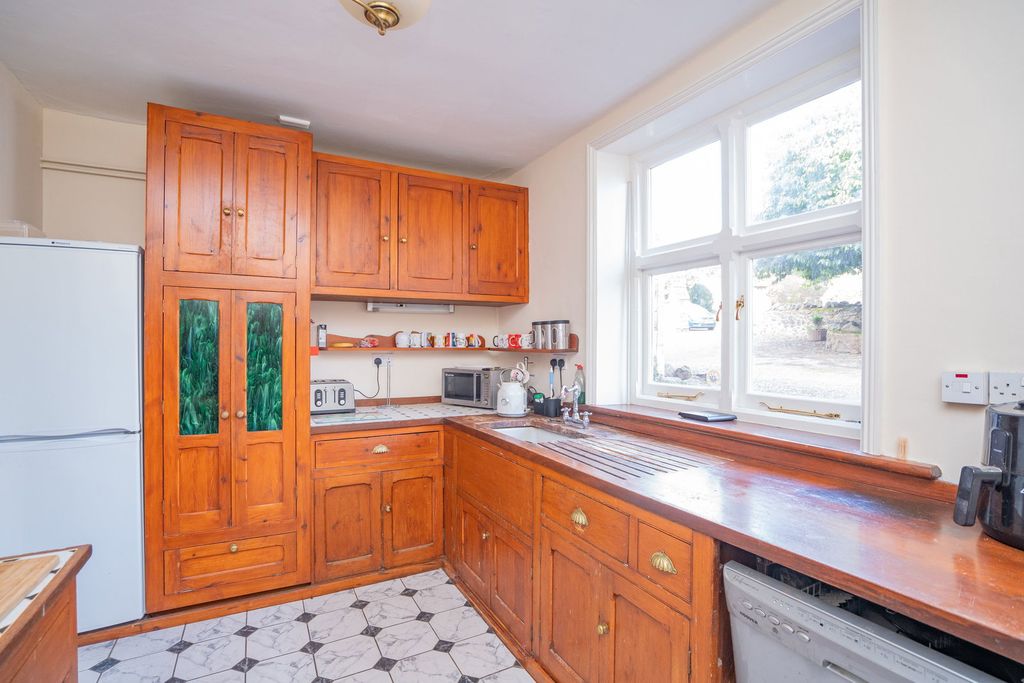 Additional image 9 of 8 bed detached house for saleAvenue Road, Great Malvern, Worcestershire WR14