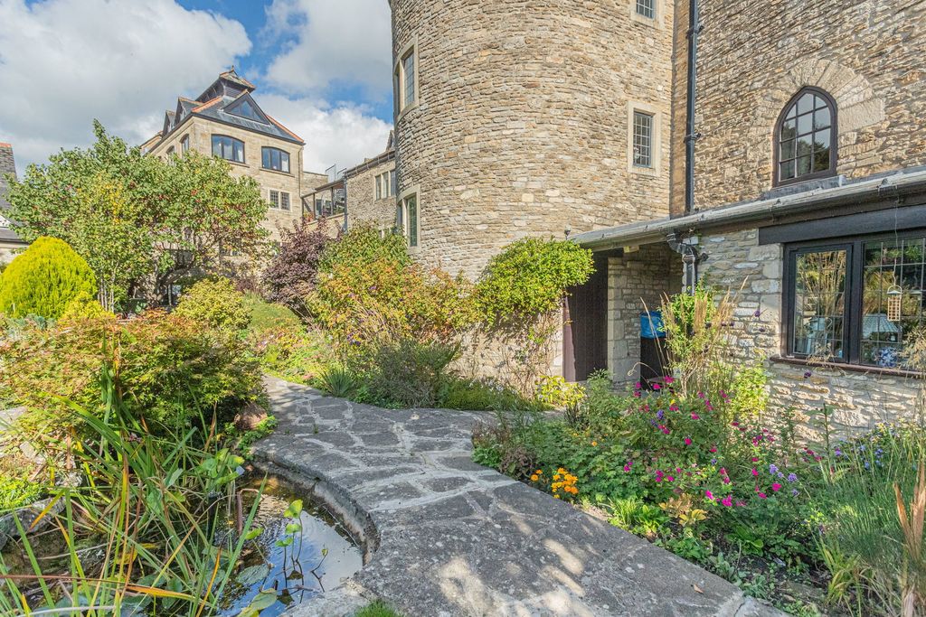 Additional image 16 of 3 bed maisonette for saleHampton Street, Tetbury GL8