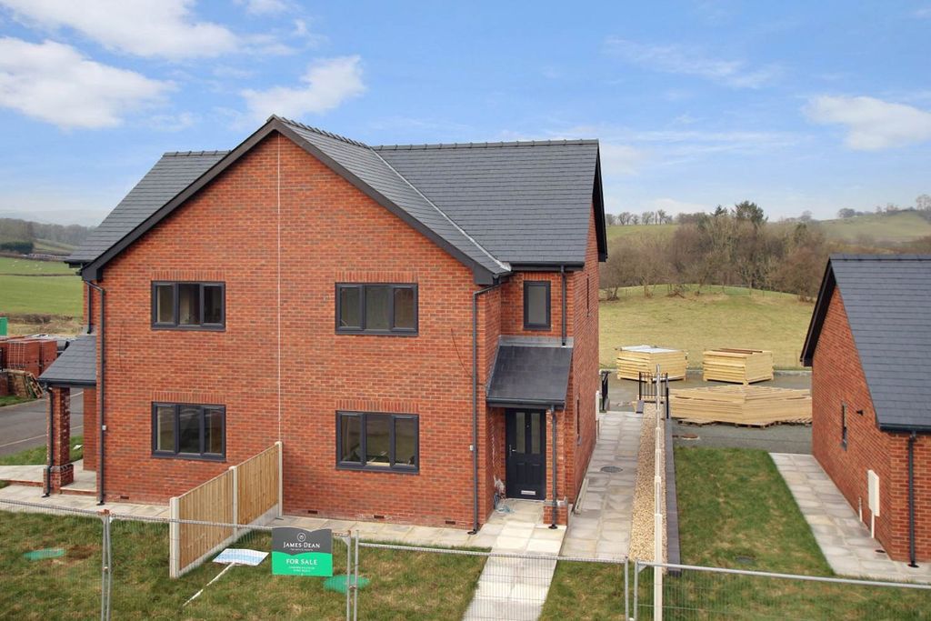 3 bed semi-detached house for saleMaeshendre, Cilmery, Builth Wells LD2