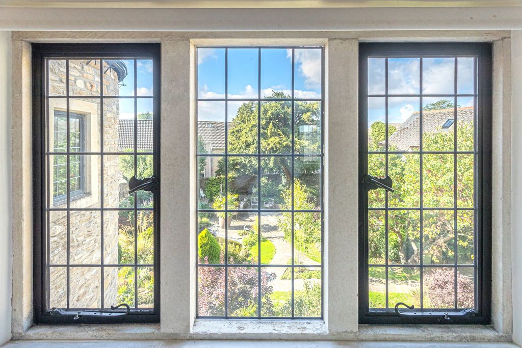 Additional image 2 of 3 bed maisonette for saleHampton Street, Tetbury GL8