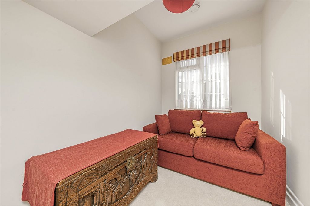 Additional image 12 of 5 bed detached house for saleLinkside, New Malden KT3