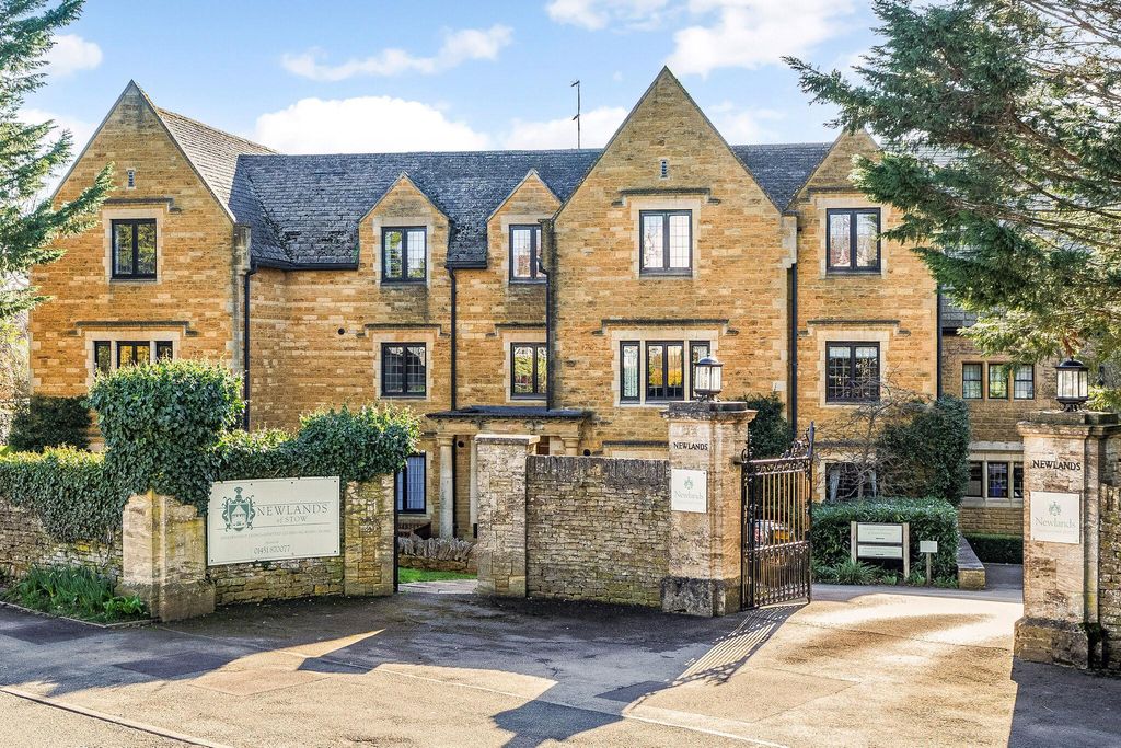 Additional image 19 of 2 bed flat for saleEvesham Road, Stow On The Wold, Cheltenham, Gloucestershire GL54