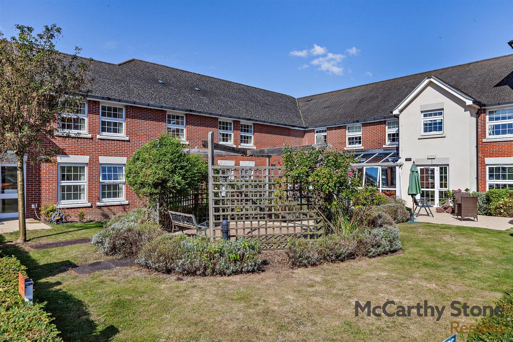 Additional image 17 of 1 bed flat for saleWeighbridge Court, 301 High Street, Chipping Ongar, Essex CM5
