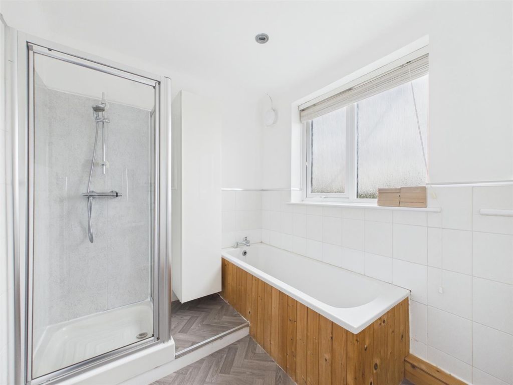 Additional image 30 of 5 bed flat for salePensby Road, Heswall, Wirral CH60