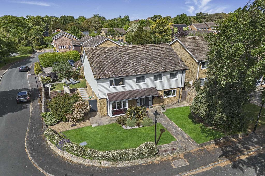 Additional image 8 of 5 bed detached house for saleBeechwood Close, Exning, Newmarket CB8