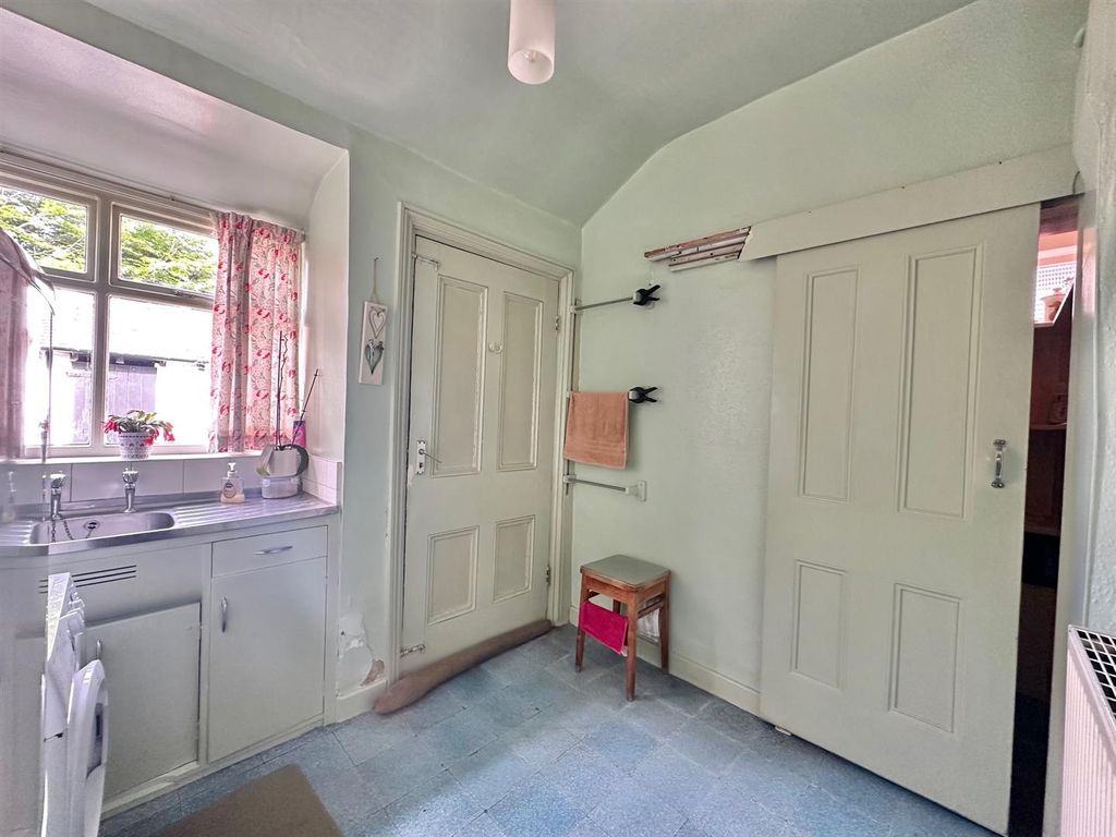 Additional image 13 of 4 bed flat for saleWellington Road, Nantwich, Cheshire CW5