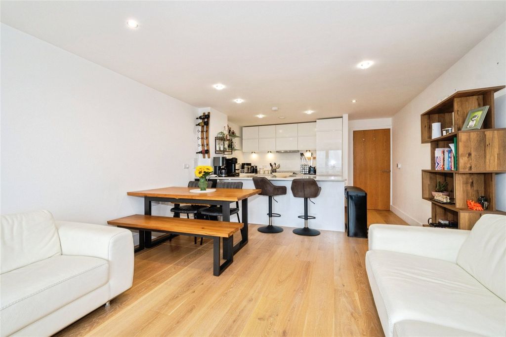 Additional image 18 of 3 bed maisonette for saleBolowthas Court, Bonython Road, Lusty Glaze, Newquay TR7