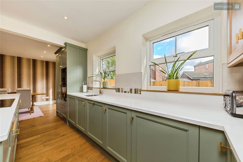 Additional image 9 of 4 bed detached house for saleLondon Road, Stapeley, Nantwich, Cheshire CW5