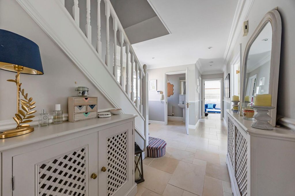 Additional image 12 of 6 bed detached house for saleHighfield Park, Marlow SL7