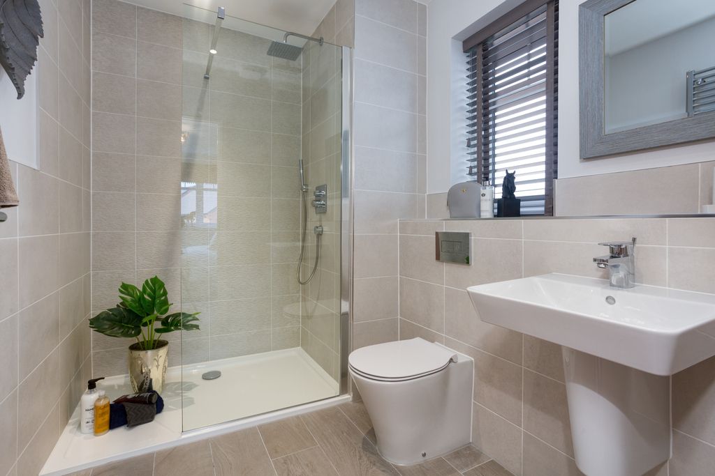Additional image 7 of 6 bed detached house for sale"The Oak" at Watermill Way, Northampton NN4