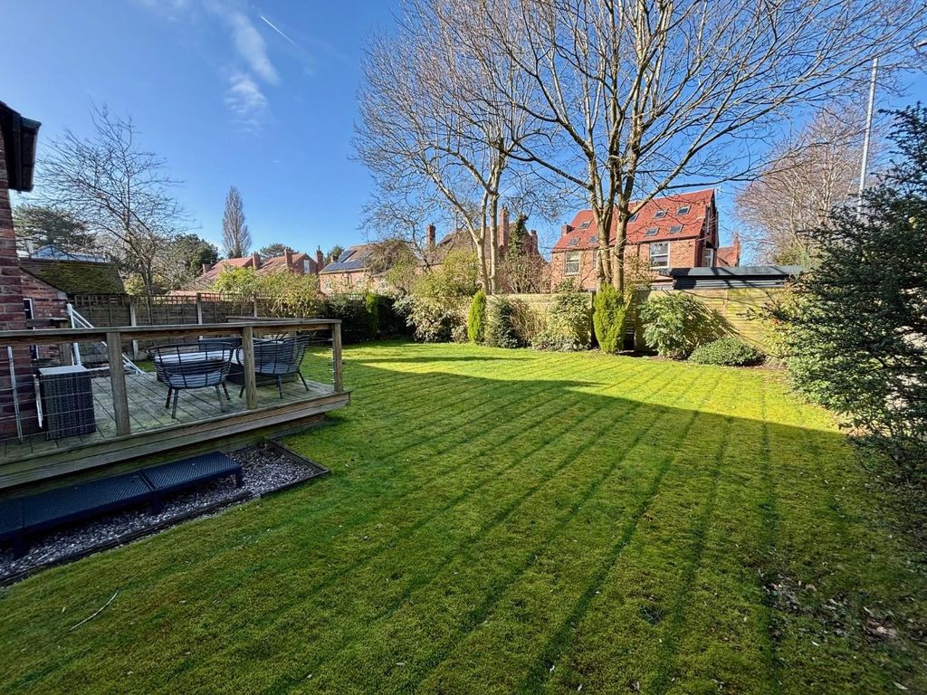 Additional image 15 of 5 bed detached house for saleWinster Avenue, West Didsbury M20