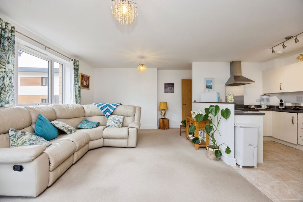 2 bed flat for saleClock Tower Court, St. Austell PL26