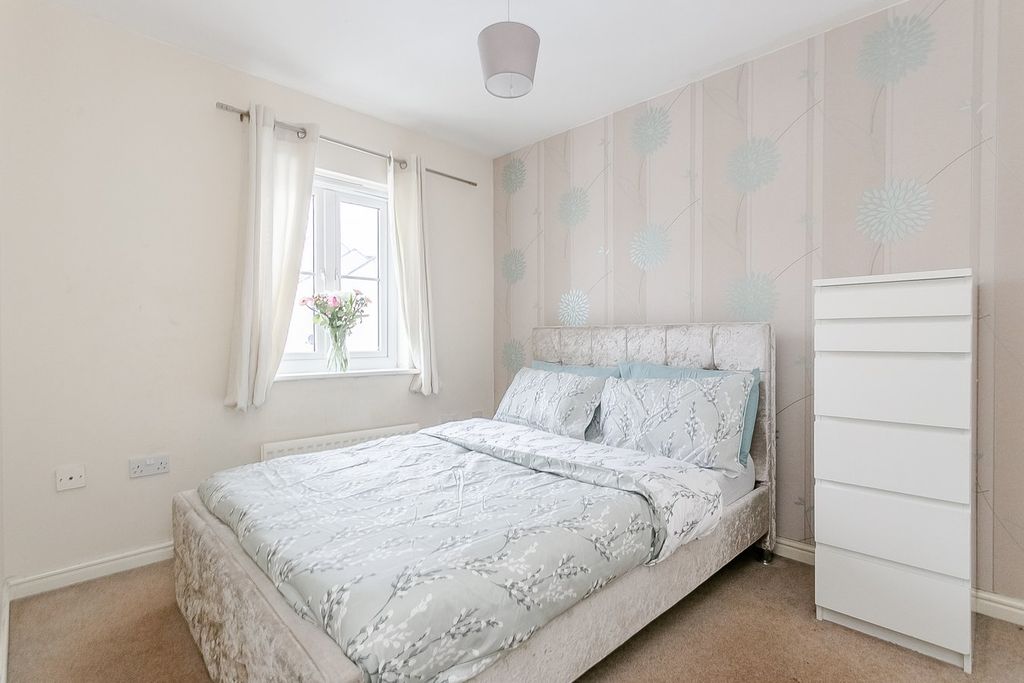 Additional image 13 of 3 bed terraced house for saleBurnbrae Pend, Bonnyrigg EH19