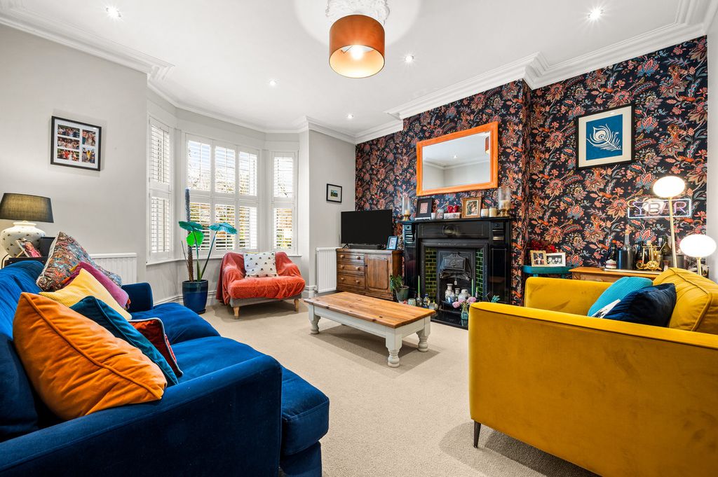 Additional image 2 of 4 bed detached house for saleOxford Road, Macclesfield SK11