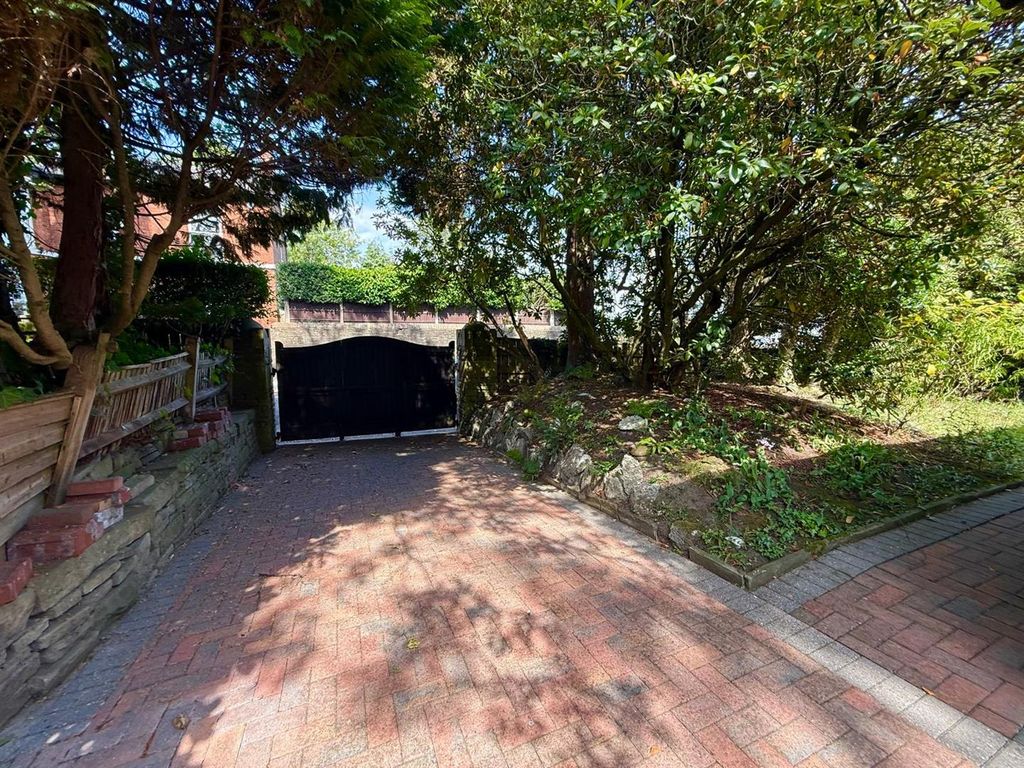 Additional image 33 of 5 bed detached house for salePark Lane, Macclesfield SK11
