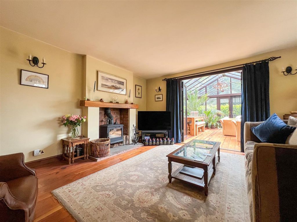 Additional image 9 of 4 bed property for saleAbbey Green Road, Leek ST13