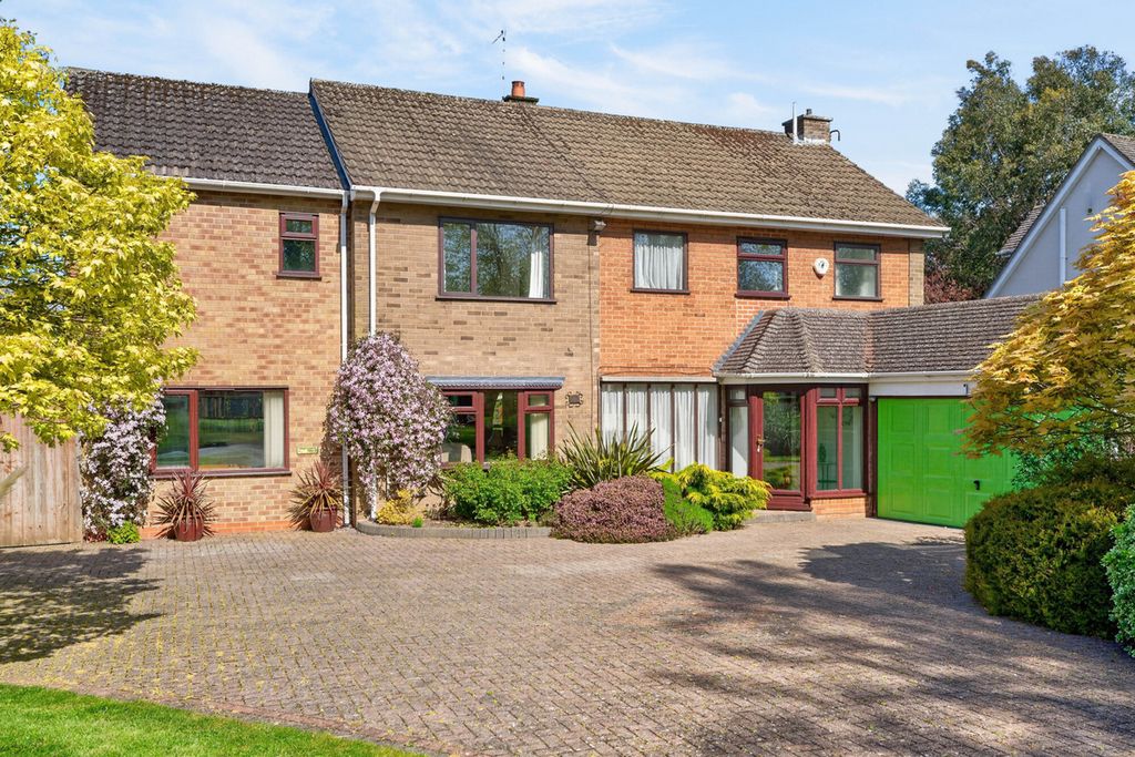 Additional image 6 of 5 bed detached house for saleBeverley Road, Leamington Spa, Warwickshire CV32