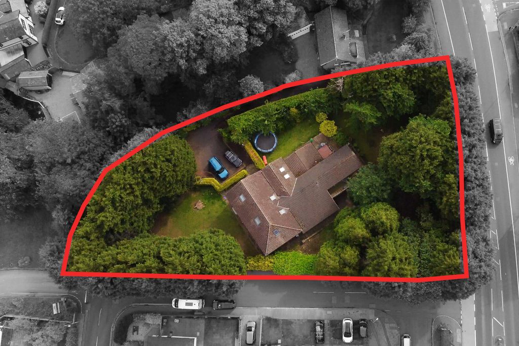Additional image 30 of 8 bed detached house for saleHowick Park Avenue, Penwortham PR1