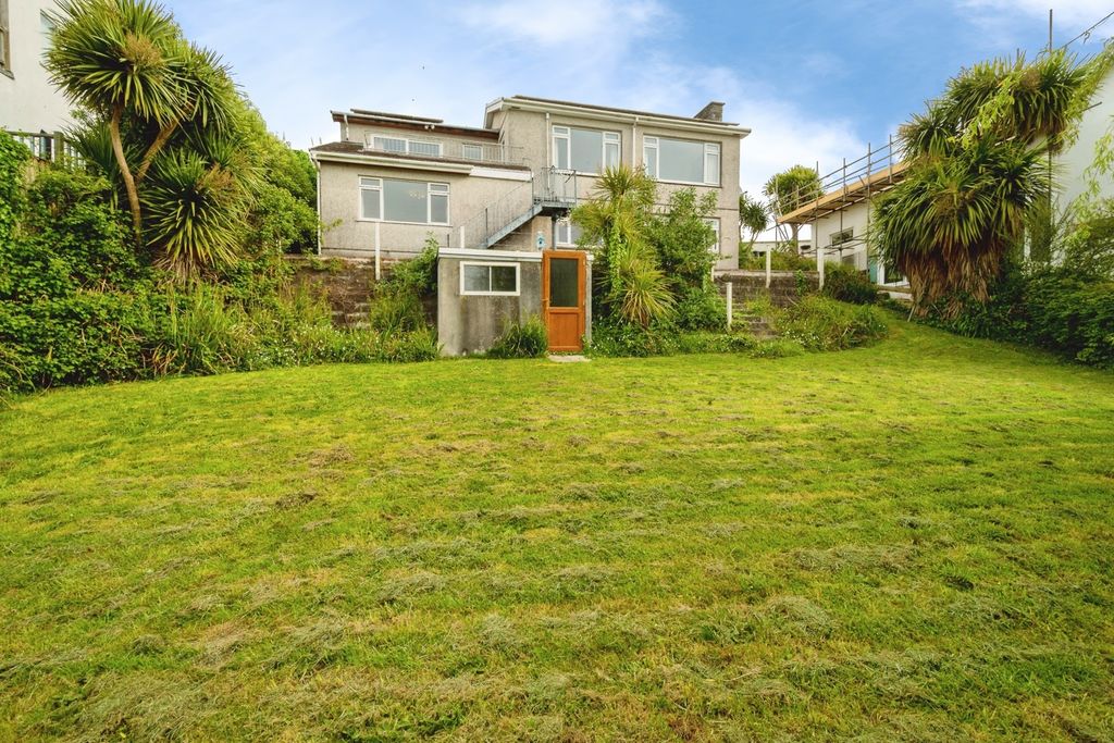Additional image 6 of 4 bed detached house for saleTredour Road, Newquay, Cornwall TR7