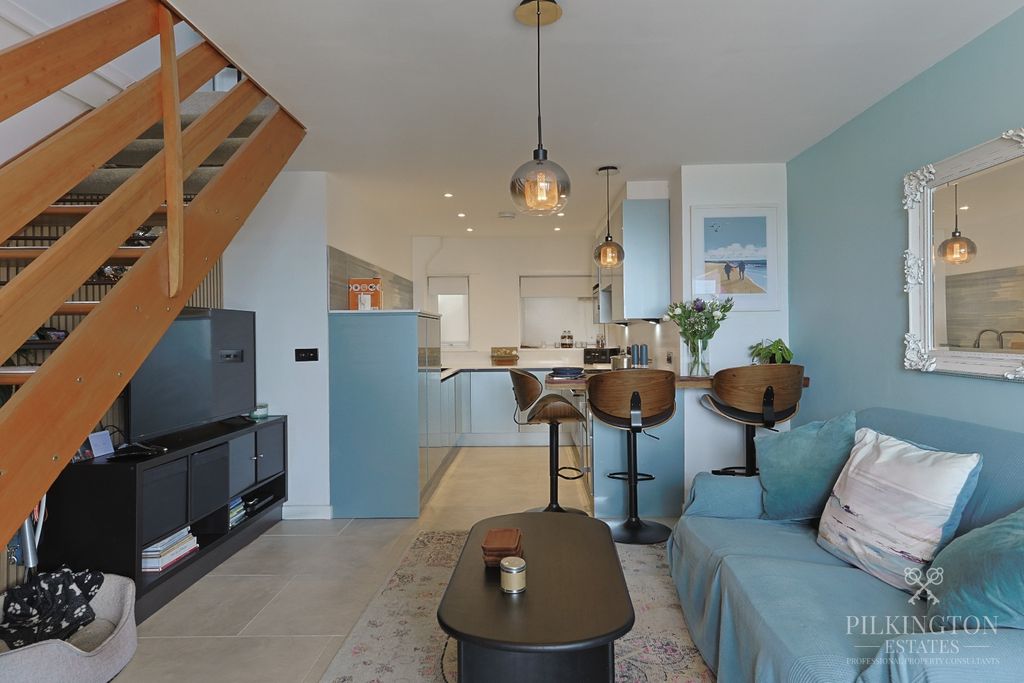Additional image 3 of 1 bed maisonette for salePortuan Road, Looe, Cornwall PL13