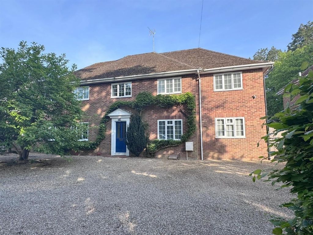 Additional image 32 of 5 bed detached house for saleAndover Road, Newbury RG14