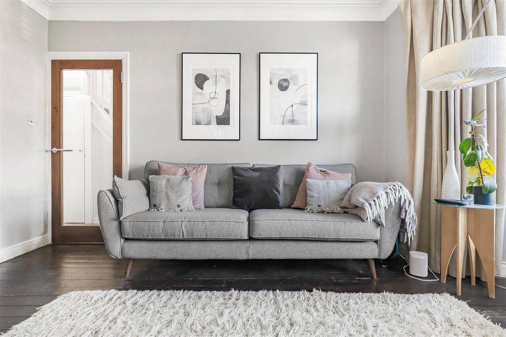 Additional image 20 of 5 bed semi-detached house for saleBeechcroft Avenue, New Malden KT3