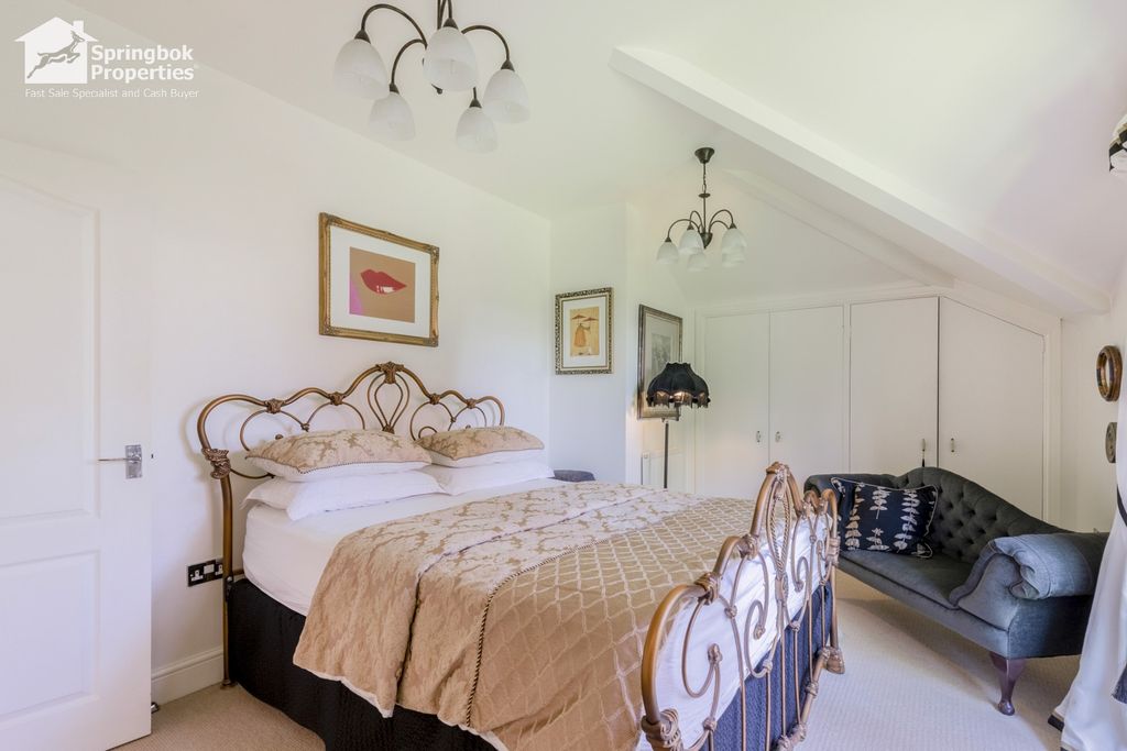 Additional image 12 of 2 bed flat for saleWilhelmina Close, Leamington Spa, Warwickshire CV32