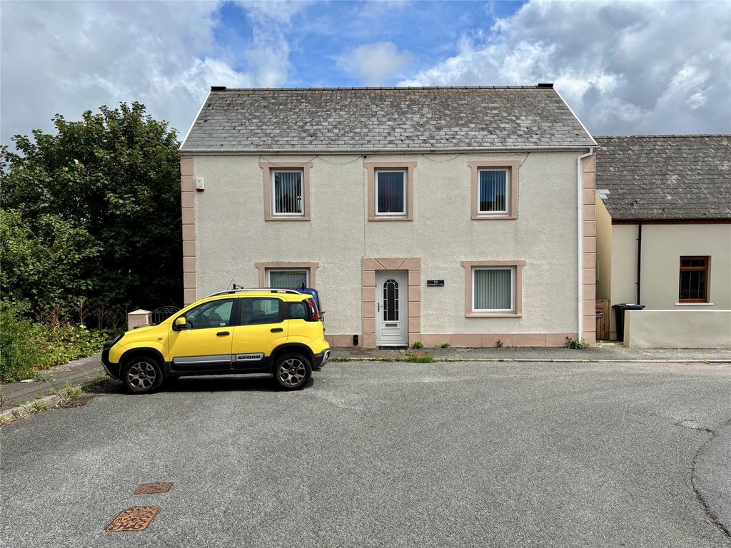 4 bed detached house for saleWellington Lodge, Chapel Street, Hakin, Milford Haven SA73