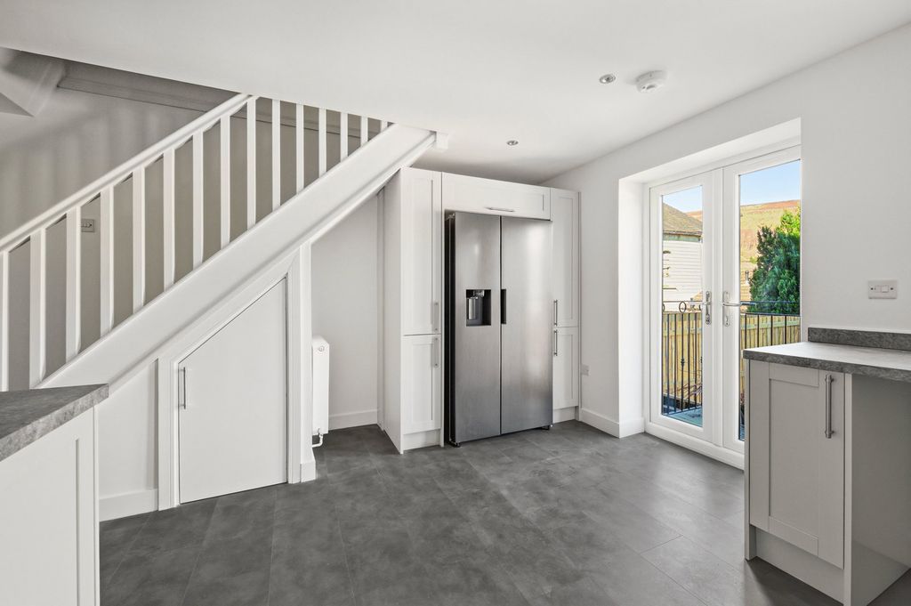 Additional image 12 of 3 bed town house for saleWoodland Street, Mountain Ash CF45