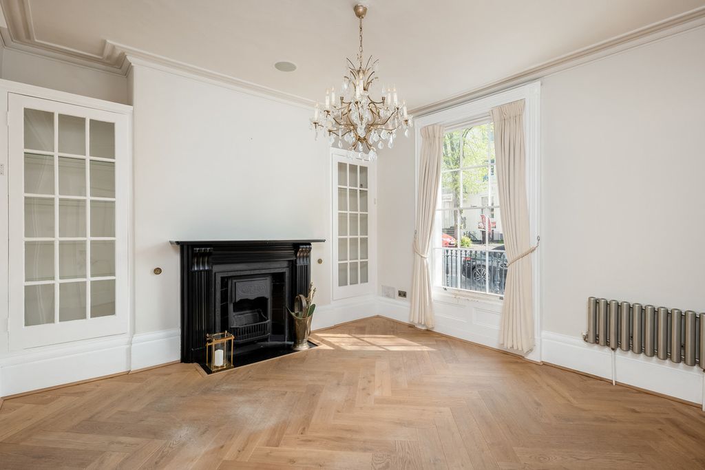 Additional image 5 of 5 bed terraced house for salePortland Street, Leamington Spa, Warwickshire CV32